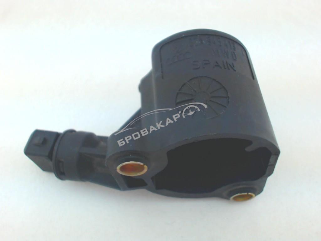 Датчик зад.хода Oct.