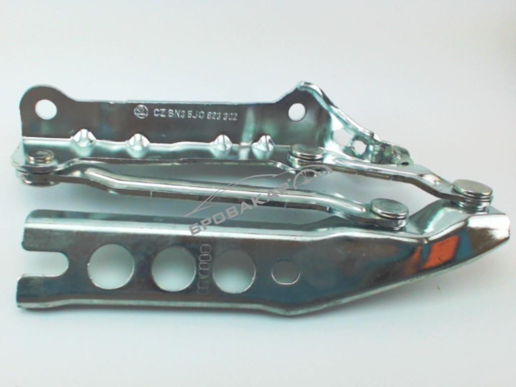 Кронштейн капота Fab.New/Room.прав.