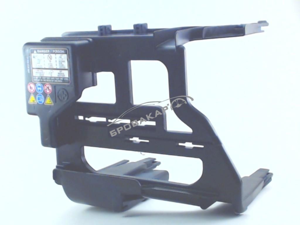 Кронштейн колодки предохранителей Fab.