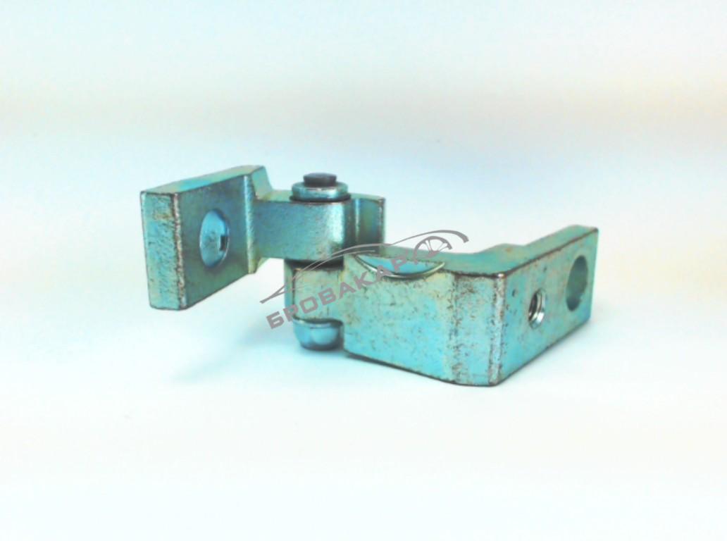 Петля двери перед.Oct.лев.верх.